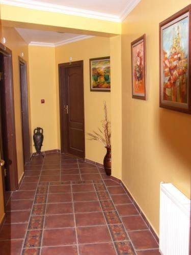 Фото Отели Family Hotel Silvestar Велико-Тырново 38